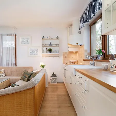 Veranda Domy I Apartament Побєрово Екстер'єр фото